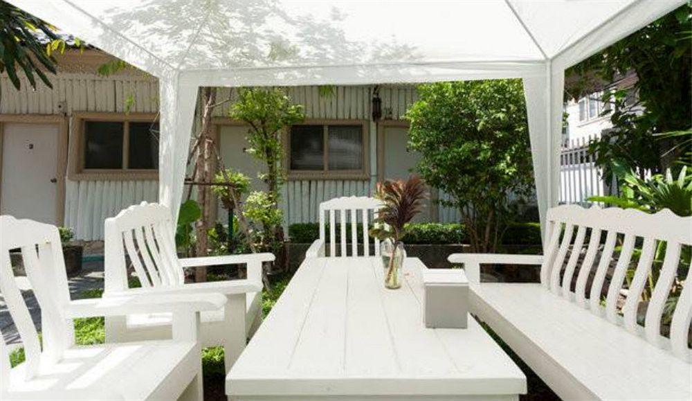 Stay With Me Guest House Chiang Mai Exterior photo