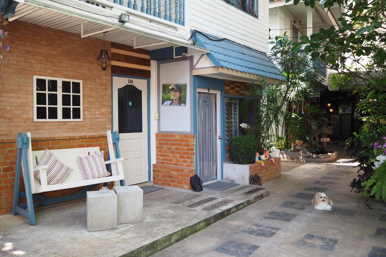 Stay With Me Guest House Chiang Mai Exterior photo